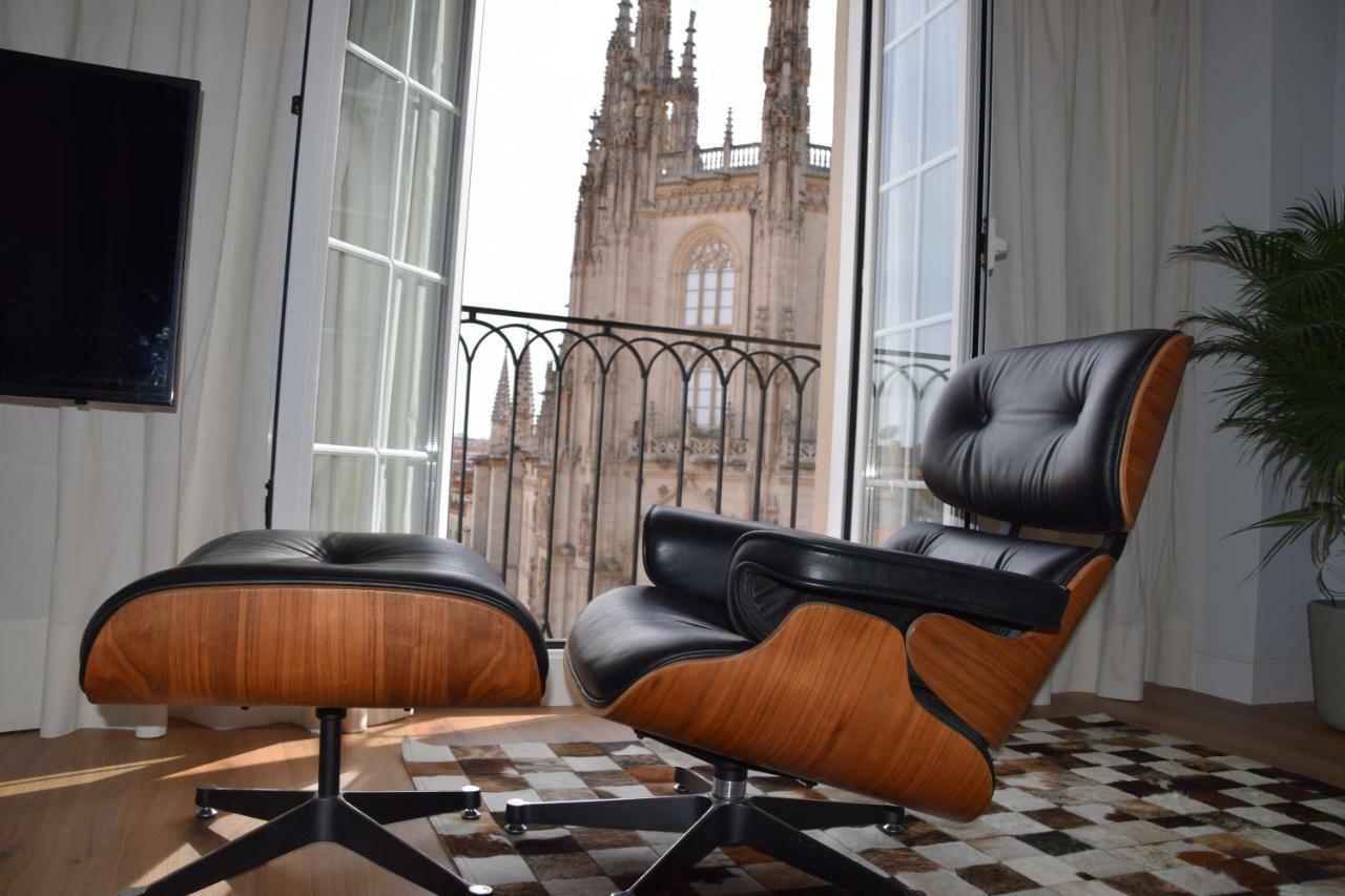 Contemplando La Catedral By Exclusive